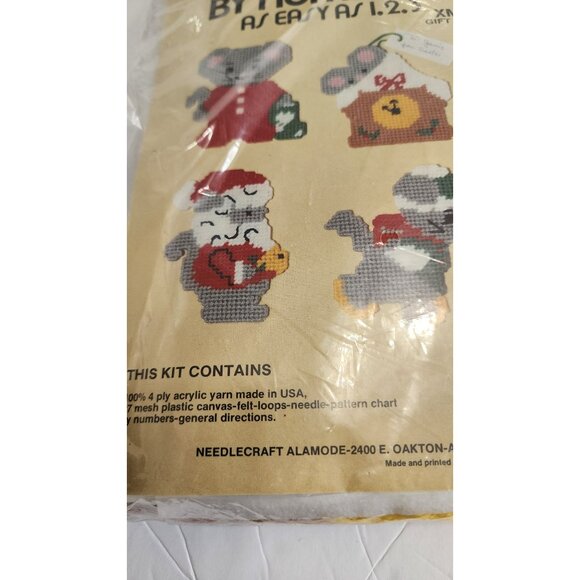 Needlepoint By Numbers Xmas Mice Set Of Six Gift Tag/Ornaments Exclusive Plastic - Picture 9 of 10